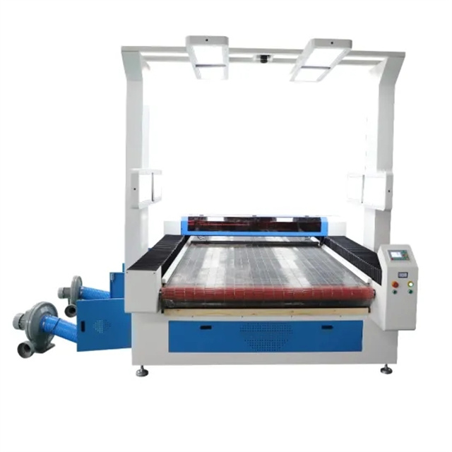 Commande numérique par ordinateur de vision de caméra de CCD de grand format d'alimentation automatique de découpeuse de laser de CO2 pour le textile de tissu