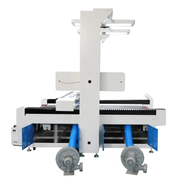 Commande numérique par ordinateur de vision de caméra de CCD de grand format d'alimentation automatique de découpeuse de laser de CO2 pour le textile de tissu